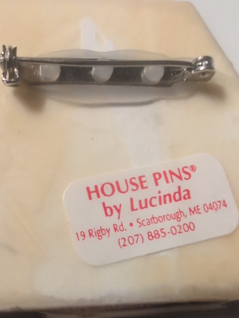 1980's VTG House Pins By Lucinda Holiday Christmas Brooch Set - Picture 3 of 5